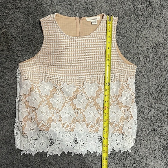 Anthropologie Sans Souci Beige White Lace Sleeveless Top Size XL - Picture 6 of 6